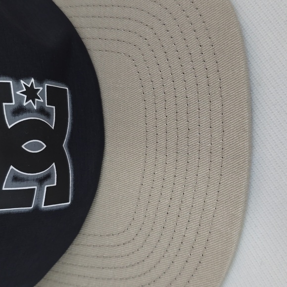 DC Hat - Picture 3 of 16